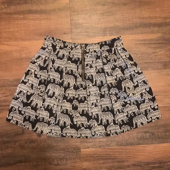 Elephant print skirt - Picture 2 of 3